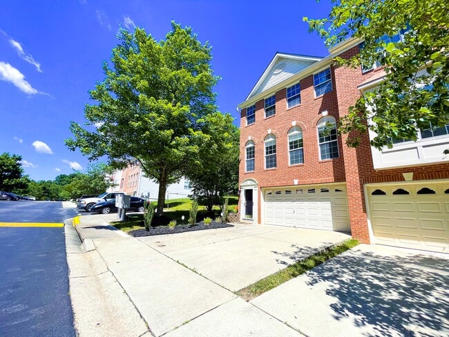 10700 Heather Glen Way in Bowie, MD - Building Photo - Building Photo