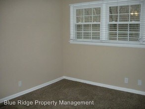 116 Lebanon Rd in Kingsport, TN - Building Photo - Building Photo