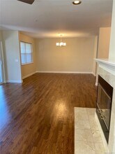 51 Winding Ridge Rd in White Plains, NY - Building Photo - Building Photo