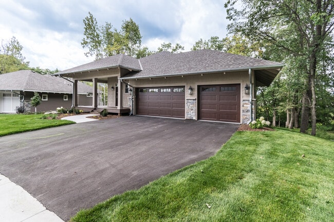 property at 15640 52nd Pl N