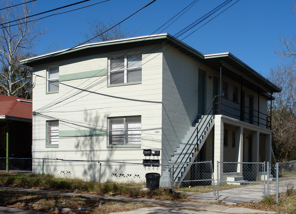 1251 W 25th St in Jacksonville, FL - Building Photo