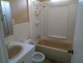 1600 Longview St in Wichita Falls, TX - Building Photo - Building Photo
