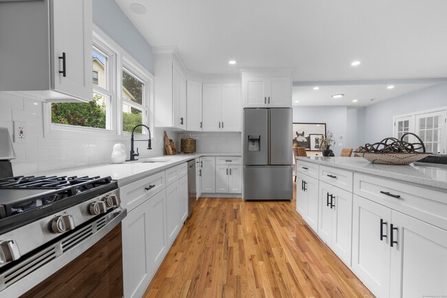 property at 337 S Windham Rd
