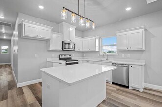 2704 Jones St in Greenville, TX - Building Photo - Building Photo