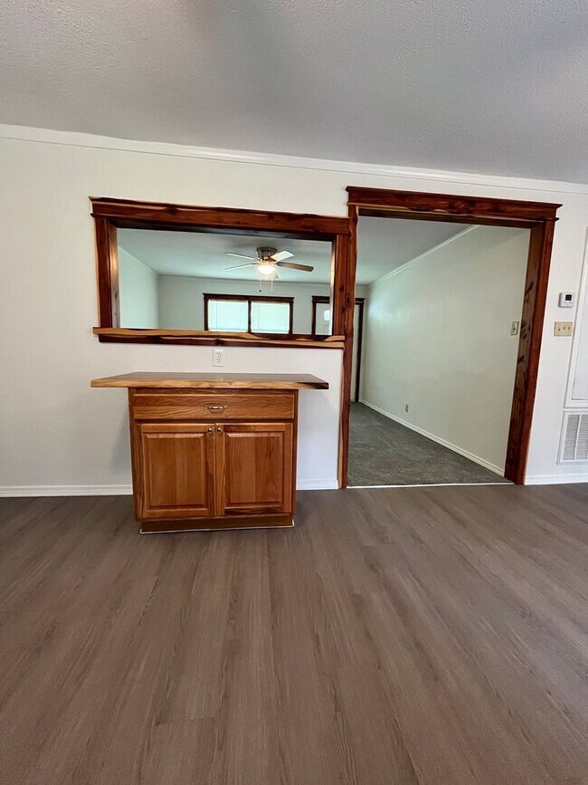 10 Rankin St in Oppelo, AR - Building Photo - Building Photo
