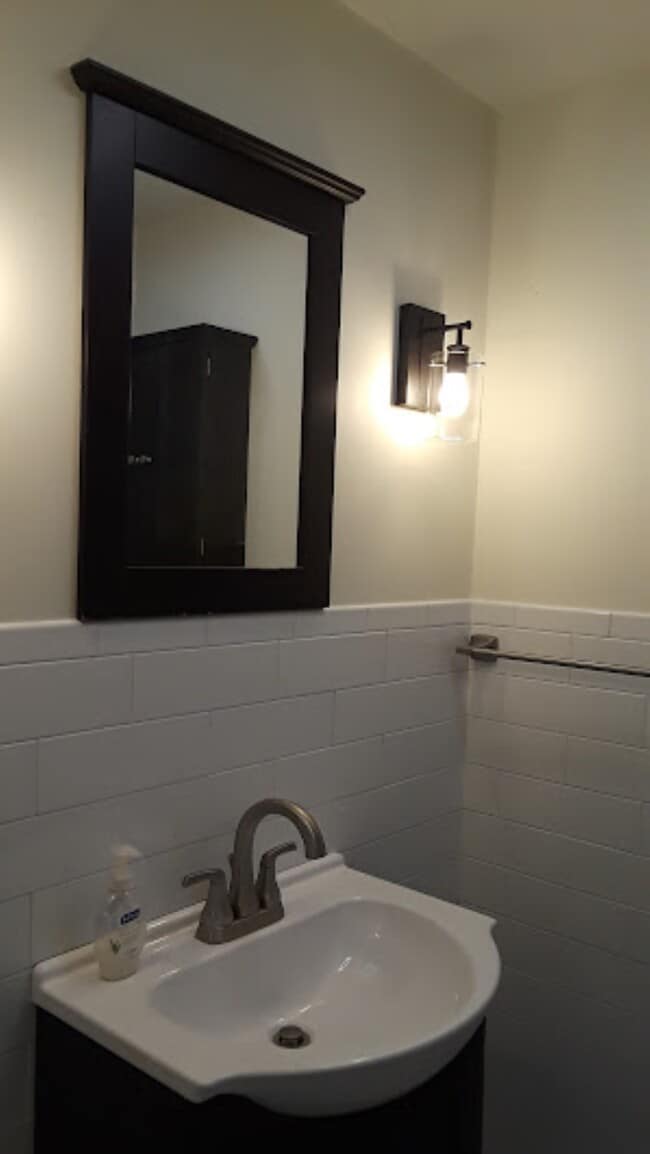 2 Gilmore Ter, Unit 1 bedroom 1 bathroom in Schenectady, NY - Foto de edificio - Building Photo