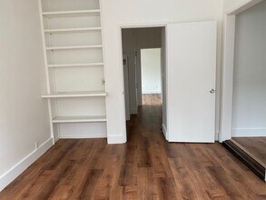 320 San Antonio Ave in San Bruno, CA - Building Photo - Building Photo