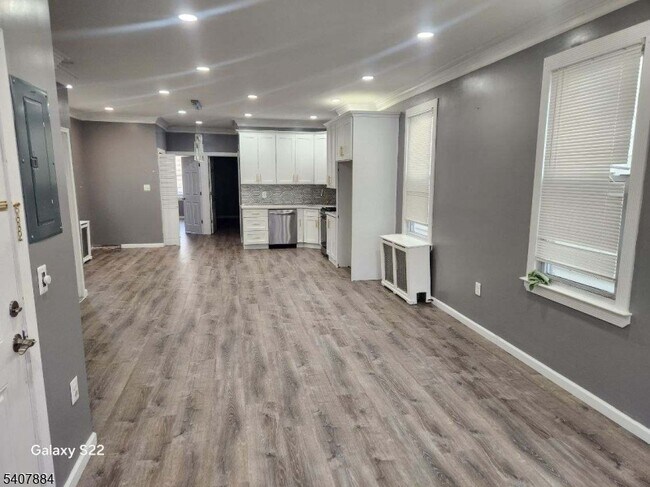 575 N 9th St in Newark, NJ - Building Photo - Building Photo