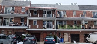 120-19 84th Ave in Queens, NY - Building Photo