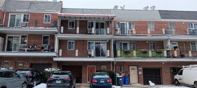 property at 120-19 84th Ave