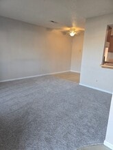 856 State Rte D in Osage Beach, MO - Building Photo - Building Photo