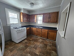 3409 Holton Ave in Fort Wayne, IN - Foto de edificio - Building Photo