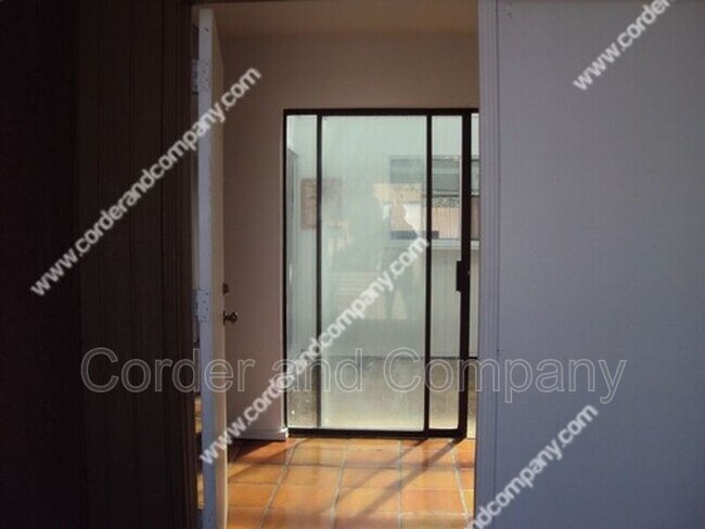 5800 Cambria Rd NW in Albuquerque, NM - Building Photo - Building Photo