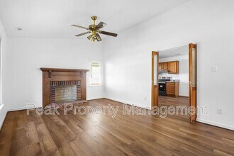 10123 Molly Ln in Glen Allen, VA - Building Photo - Building Photo