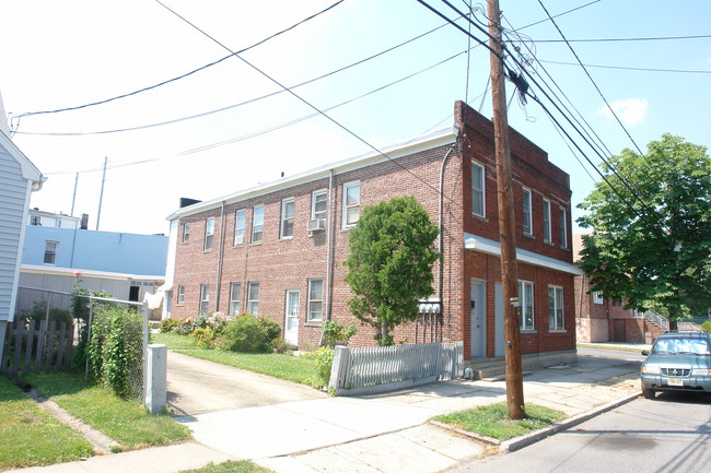 767 Cortlandt St in Perth Amboy, NJ - Building Photo - Building Photo