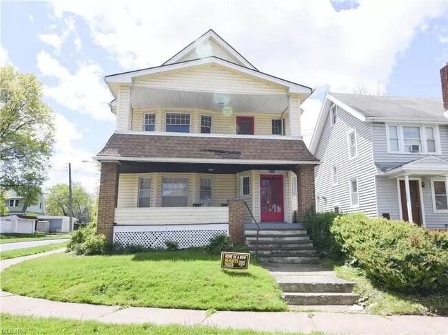 3320 Berkeley Rd, Unit 2