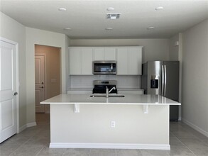 3355 Vine Leaf St in Apopka, FL - Foto de edificio - Building Photo