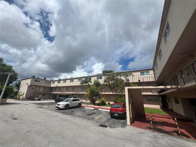 property at 1201 SW 42nd Ave