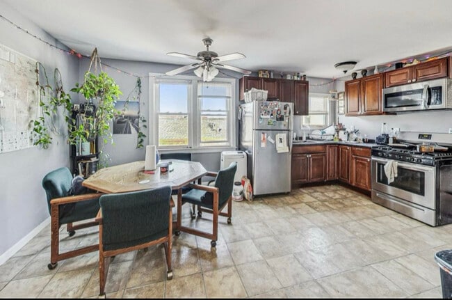 3641 S Honore St in Chicago, IL - Building Photo - Building Photo