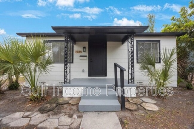 property at 1934 18th Ave S