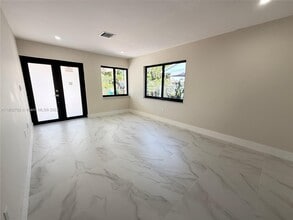9707 SW 1st Ter in Miami, FL - Building Photo - Building Photo