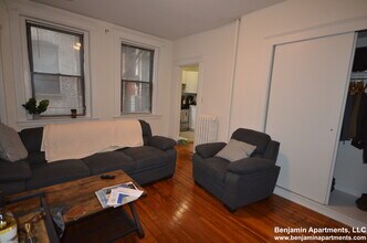 43 Joy St, Unit 1 in Boston, MA - Building Photo - Building Photo