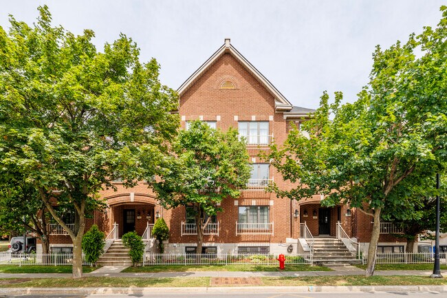 1433 Alexis-Nihon Boul in St. Laurent, QC - Building Photo - Primary Photo