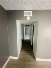 Pine Vista in Las Vegas, NV - Foto de edificio - Building Photo