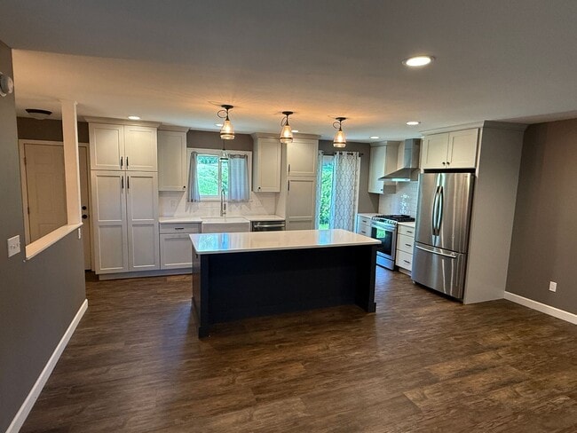 2720 Arrowhead Dr in Rapid City, SD - Building Photo - Building Photo