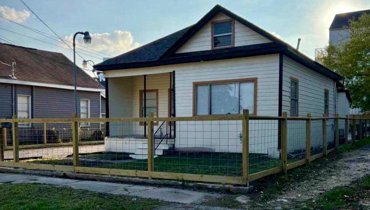 1611 Common St in Houston, TX - Foto de edificio