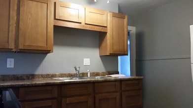 210 S Bellinger St in Herkimer, NY - Building Photo - Building Photo
