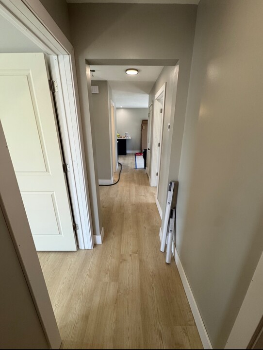 712 Grant Ave, Unit 2 in Charleston, IL - Building Photo