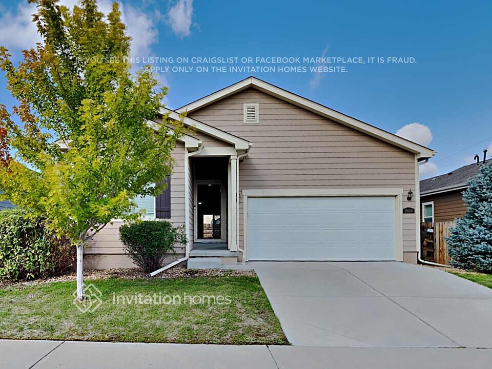 1809 Wildwood St in Lochbuie, CO - Building Photo