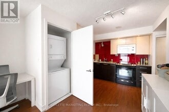 8 Telegram Mews in Toronto, ON - Building Photo - Building Photo