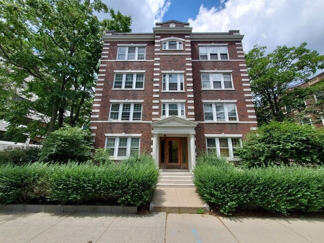 9 Ellery St, Unit 21