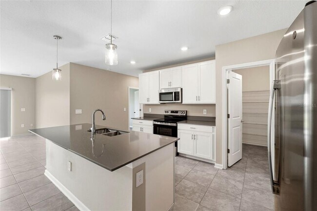 724 Daring Dr in Davenport, FL - Building Photo - Building Photo