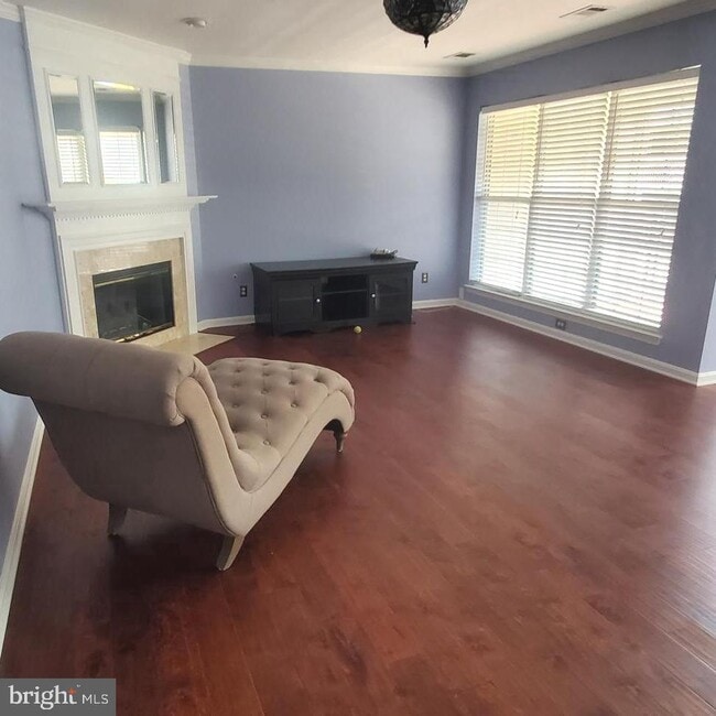 property at 8202 Catbird Cir