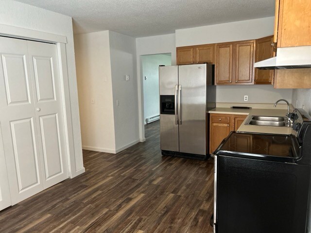 303 Smith Rd, Unit B in Jonesburg, MO - Building Photo