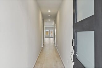 12039 Meandering Strm Dr in Baytown, TX - Building Photo - Building Photo