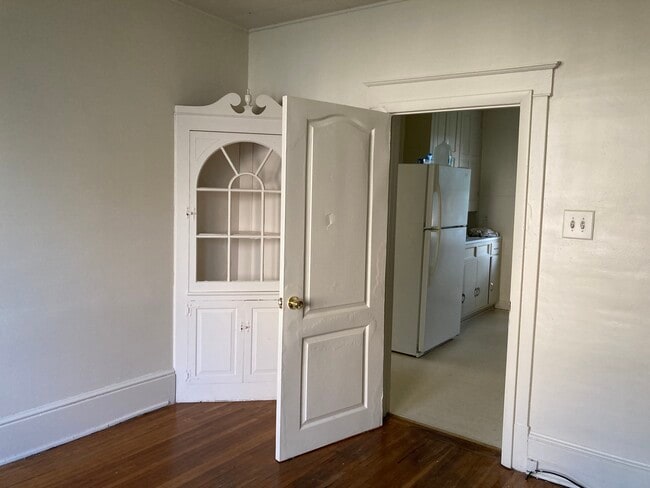 372 W Maple St, Unit First Floor