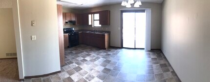 4312 N 31st St, Unit A in St. Joseph, MO - Building Photo - Building Photo