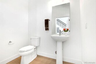 18 Oneida Ct in Denver, CO - Building Photo - Building Photo