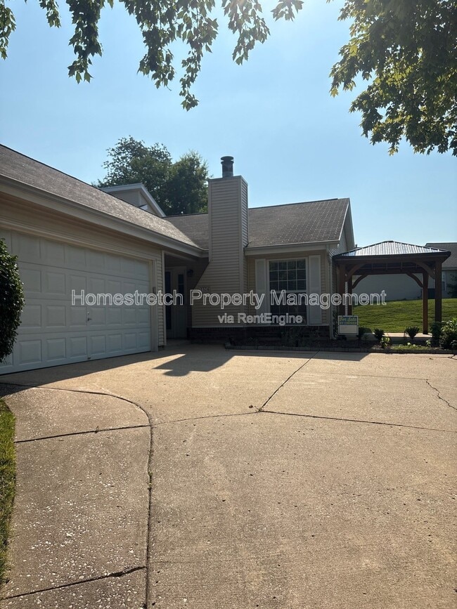 property at 1324 Forest Creek Dr.