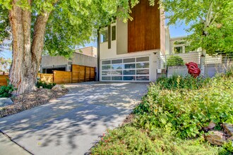 414 Harrison St in Denver, CO - Foto de edificio - Building Photo