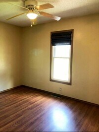 215 E New Melville Rd photo'