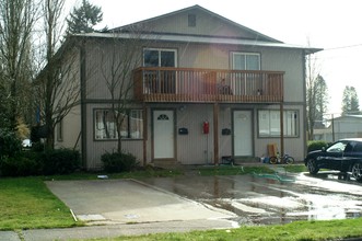 Housing Hope Woods Creek in Monroe, WA - Building Photo - Building Photo