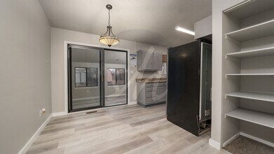 6850 Goldfield Dr in Colorado Springs, CO - Building Photo - Building Photo