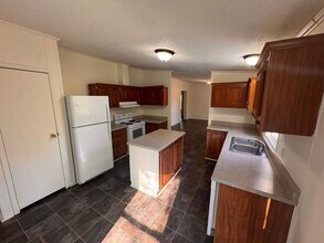 190 Fenton Rd in Arab, AL - Building Photo - Building Photo