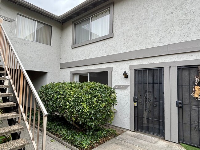 2173-2179 Via Robles