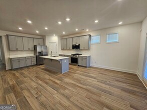 23 Airmont Dr in Sharpsburg, GA - Building Photo - Building Photo